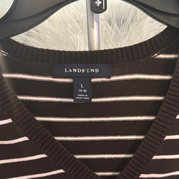 Lands' End Black and White V-Neck Sweater Striped Knit - Picture 2 of 4
